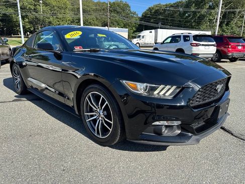 Used 2016 Ford Mustang Premium RWD image 9