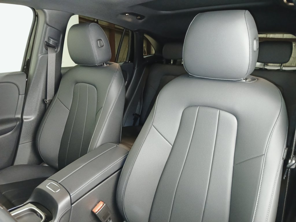 New 2026 Mercedes-Benz GLA 250 4MATIC image 12