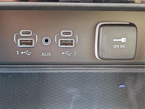 New 2025 Jeep Grand Cherokee L Limited w/ Luxury Tech Group II AWD/4WD image 16