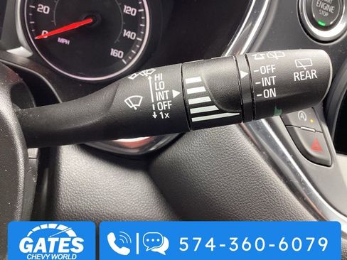 Used 2025 Chevrolet Blazer LT AWD/4WD image 23