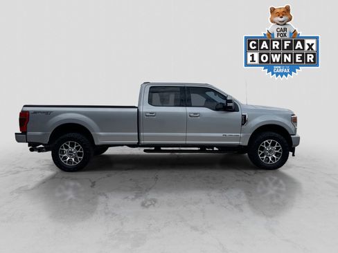 Certified 2022 Ford F250 Lariat AWD/4WD image 9