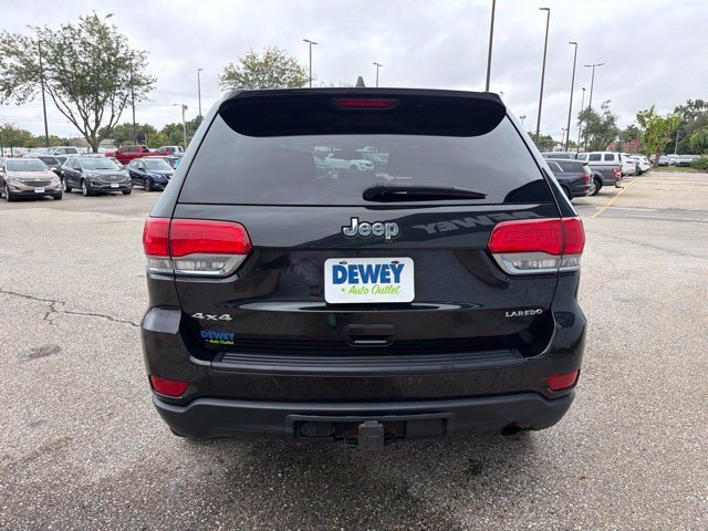 Used 2014 Jeep Grand Cherokee Laredo w/ 18" Wheel & 8.4" Radio Group AWD/4WD image 4