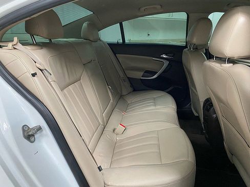 Used 2016 Buick Regal Premium w/ Driver Confidence Package #2 image 13