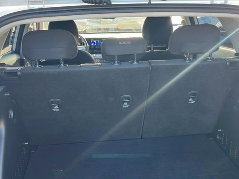 Used 2025 Hyundai Kona SEL image 35