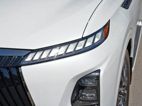 New 2026 INFINITI QX80 Autograph w/ Premium Cargo Package AWD/4WD image 4