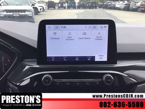 Used 2025 Ford Escape ST-Line Select AWD/4WD image 18