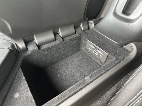 Used 2023 Chevrolet Corvette Stingray Coupe w/ 1LT image 21