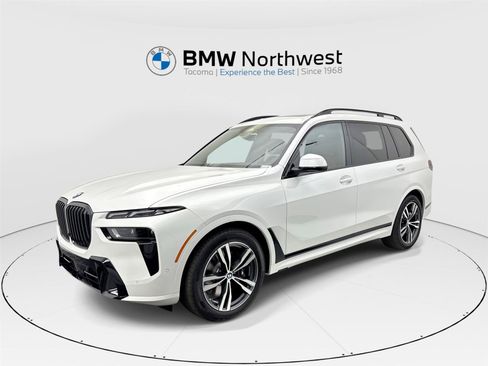 New 2027 BMW X7 xDrive40i w/ M Sport Package AWD/4WD image 1