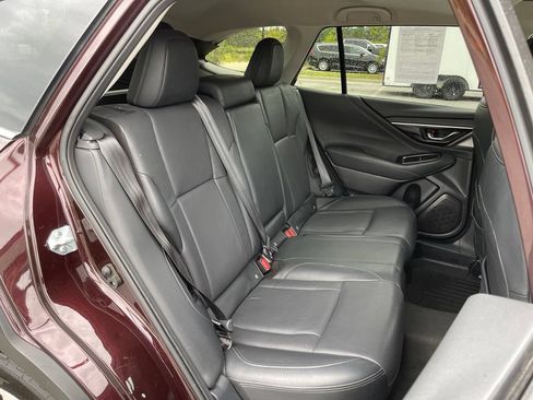 Used 2023 Subaru Outback Limited AWD/4WD image 43
