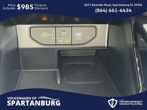 Used 2025 Kia Sorento SX Prestige image 32