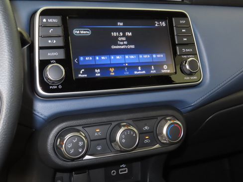 New 2025 Nissan Versa SV w/ Trunk Package image 22