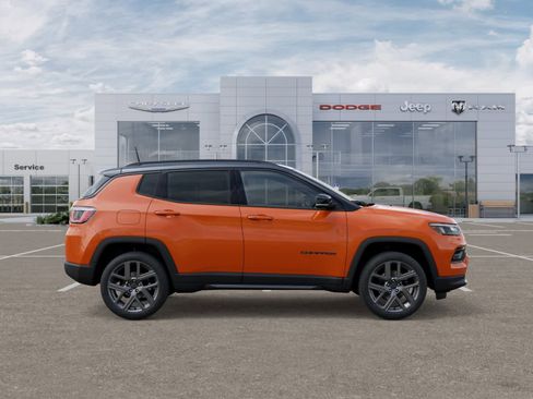 New 2026 Jeep Compass Limited image 21