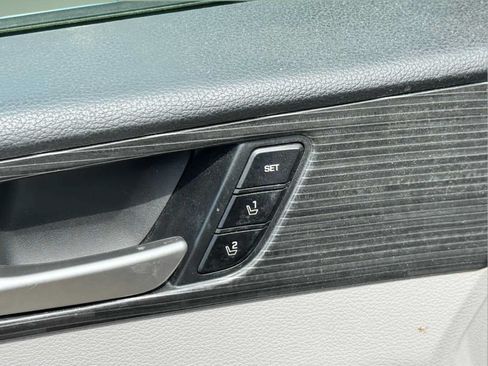 Used 2019 Hyundai Sonata Limited FWD image 4