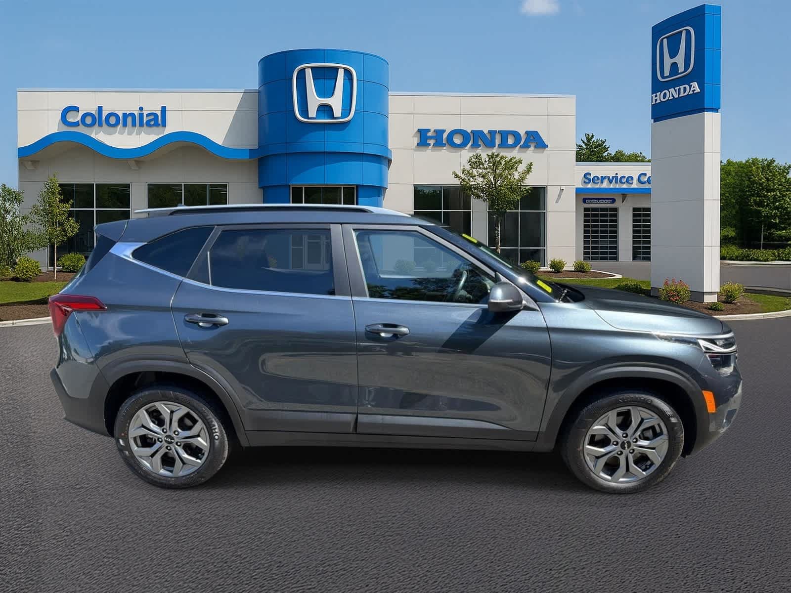 Used 2024 Kia Seltos S AWD/4WD image 7