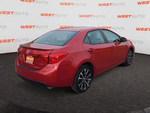 Used 2019 Toyota Corolla SE FWD image 5