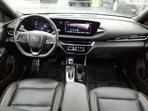 Used 2025 Buick Envista Avenir FWD image 19