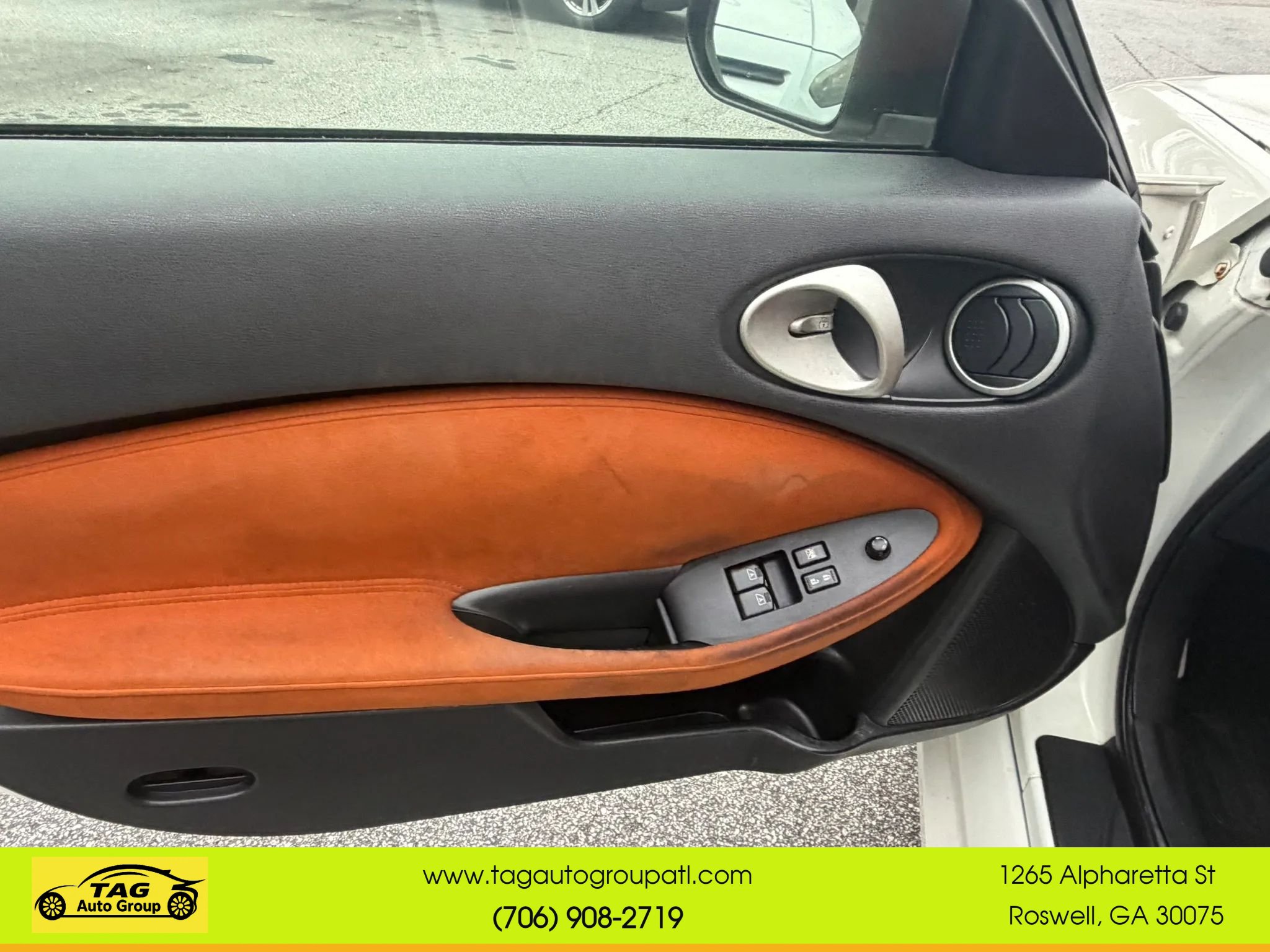 Used 2013 Nissan 370Z Touring w/ Sport Pkg RWD image 11