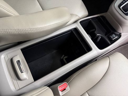 Used 2013 Honda CR-V LX image 36