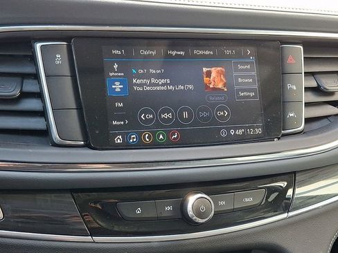 Used 2021 Buick Enclave Premium w/ Surround and Sites Package image 20