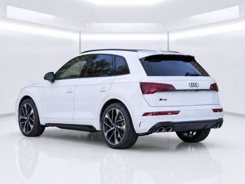Certified 2023 Audi SQ5 Premium Plus w/ Premium Plus Package AWD/4WD image 7