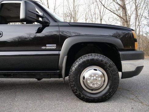 Used 2007 Chevrolet Silverado 3500 LT w/ Heavy-Duty Power Package image 37