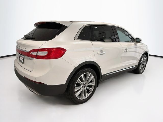 Used 2018 Lincoln MKX Reserve AWD/4WD image 7