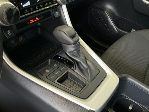 Used 2025 Toyota RAV4 LE FWD image 18
