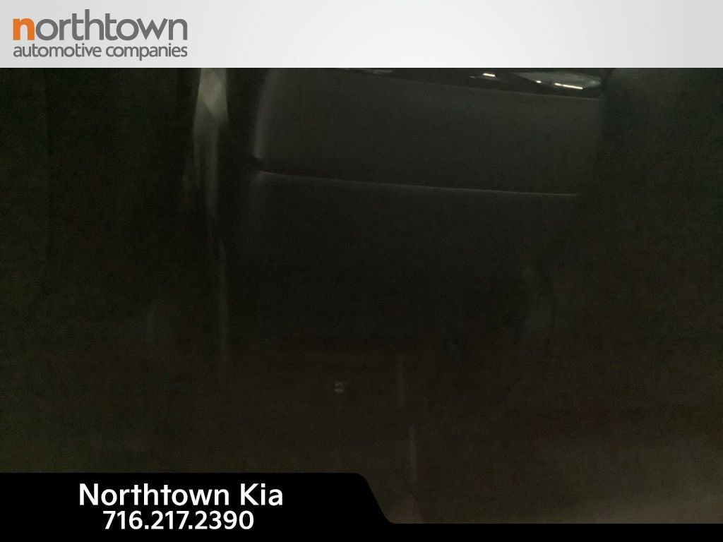 Used 2022 Kia Telluride EX w/ EX Premium Package AWD/4WD image 18