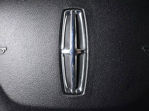 New 2026 Lincoln Corsair Reserve w/ Jet Appearance Package AWD/4WD image 36