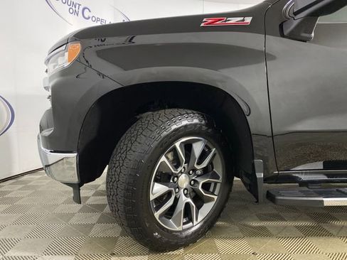 Certified 2023 Chevrolet Silverado 1500 LT w/ Z71 Off-Road Package image 30