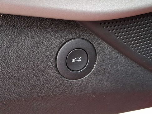 Used 2021 Chevrolet Camaro LT RWD image 24
