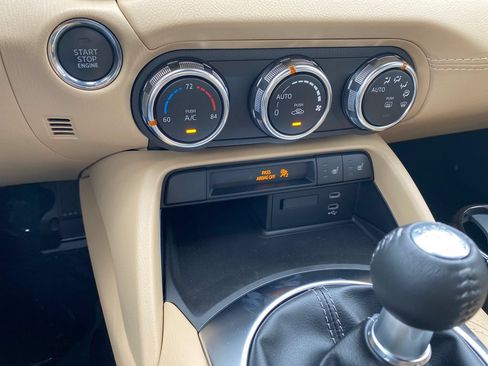 New 2026 MAZDA MX-5 Miata Grand Touring RWD image 18