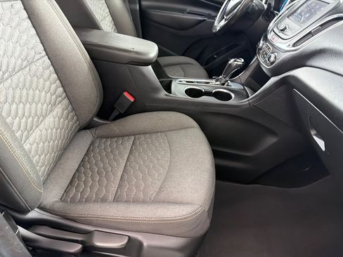 Used 2019 Chevrolet Equinox LT FWD image 20