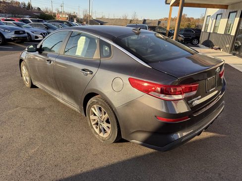 Used 2019 Kia Optima LX image 12