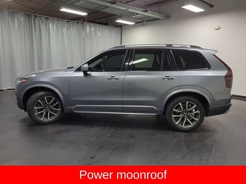 Used 2017 Volvo XC90 T6 Momentum w/ Vision Package AWD/4WD image 6