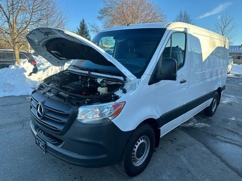 Used 2023 Mercedes-Benz Sprinter 144 Cargo image 33