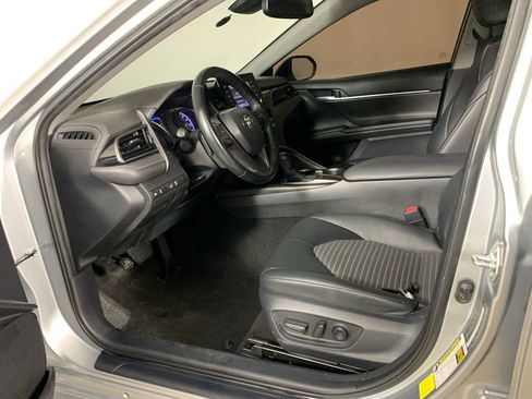 Used 2023 Toyota Camry SE w/ Convenience Package image 26