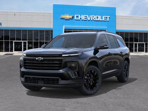 New 2026 Chevrolet Traverse LT w/ Midnight/Sport Edition image 6