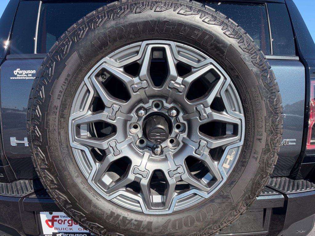 Used 2026 GMC Hummer EV SUV AWD/4WD image 14