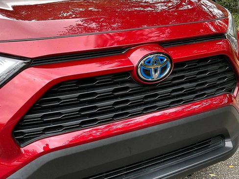 Used 2023 Toyota RAV4 LE image 30