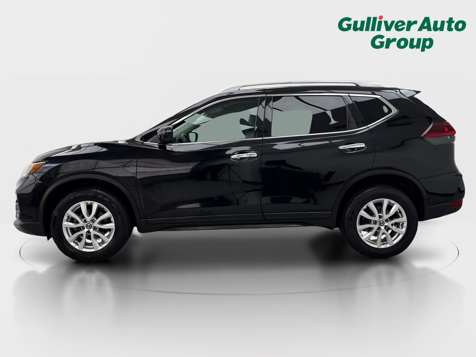 Used 2018 Nissan Rogue SV AWD/4WD image 3