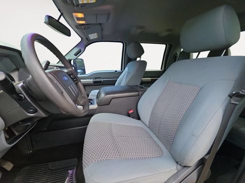 Used 2016 Ford F350 XLT w/ XLT Value Package RWD image 9