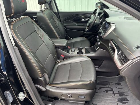 Used 2024 GMC Terrain AT4 w/ Infotainment Package II image 39