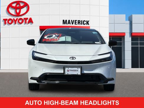 New 2026 Toyota Prius Plug-In Hybrid FWD image 7