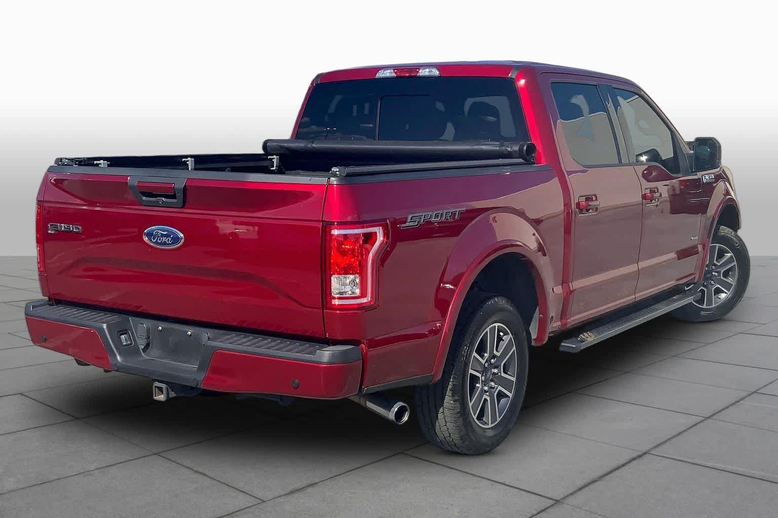 Used 2017 Ford F150 XLT w/ Equipment Group 302A Luxury RWD image 12