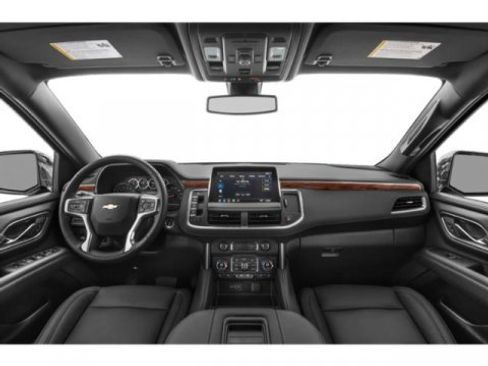 Used 2021 Chevrolet Suburban LT image 11