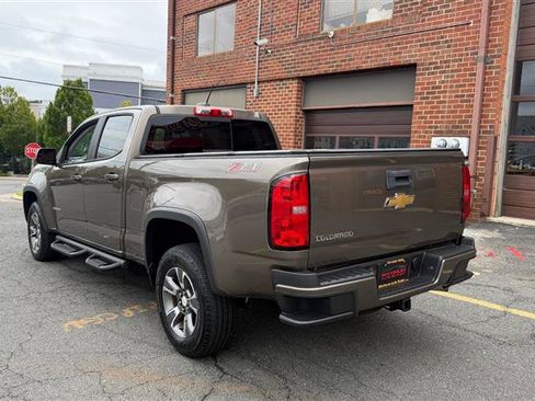 Used 2016 Chevrolet Colorado Z71 AWD/4WD image 7
