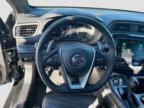 Used 2021 Nissan Maxima SR w/ Sport Mat Group FWD image 11
