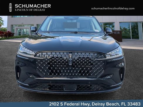 New 2026 Lincoln Aviator 2WD w/ Jet Appearance Package image 2
