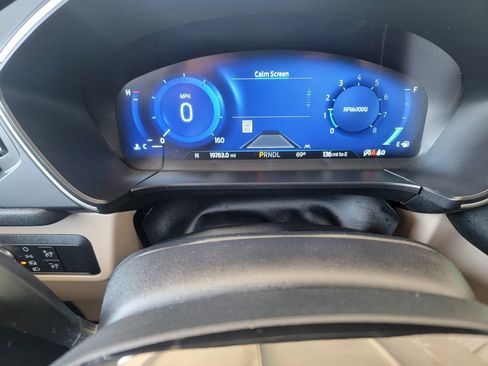 Used 2021 Ford Escape SEL w/ Technology Package image 14